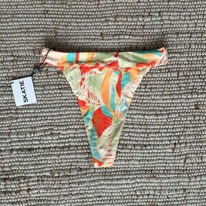 SKATIE - Sunset Summer S